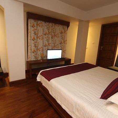 The Pear Tree Bed & Breakfast Shillong Exterior photo
