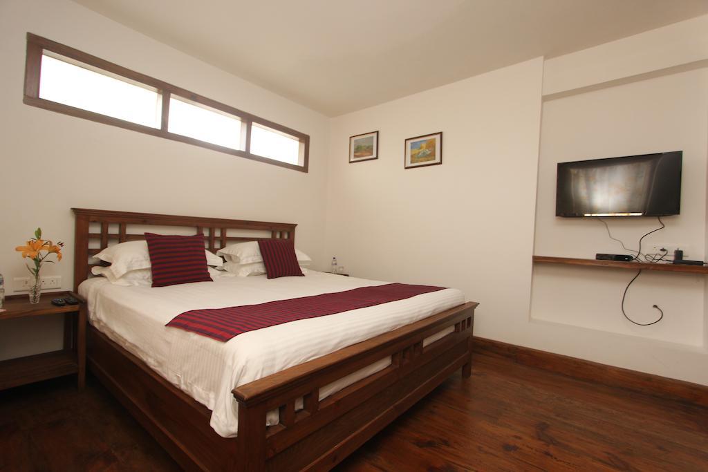 The Pear Tree Bed & Breakfast Shillong Exterior photo